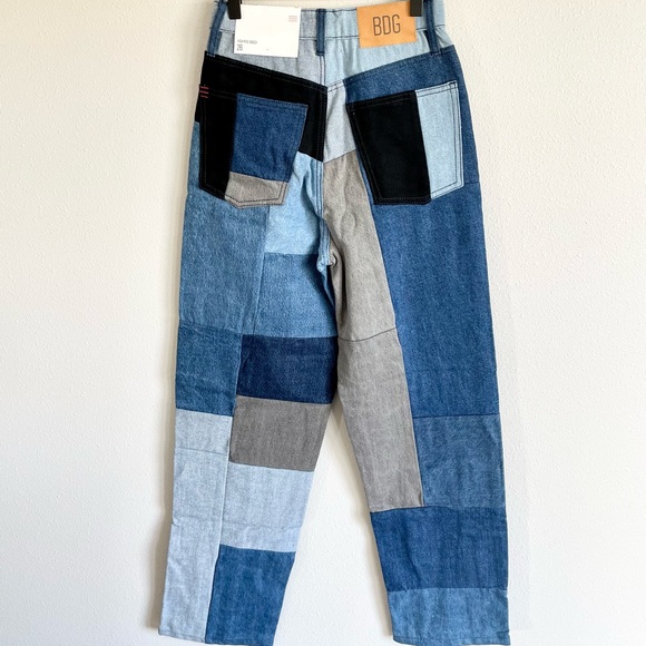 NWT UO BDG Patchwork High Rise Baggy Jeans Sz 25 - Picture 9 of 11